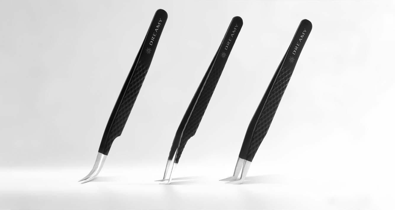 The Essential Tweezers Guide: Three Tools That Transform Every Lash Artist’s Speed and Precision